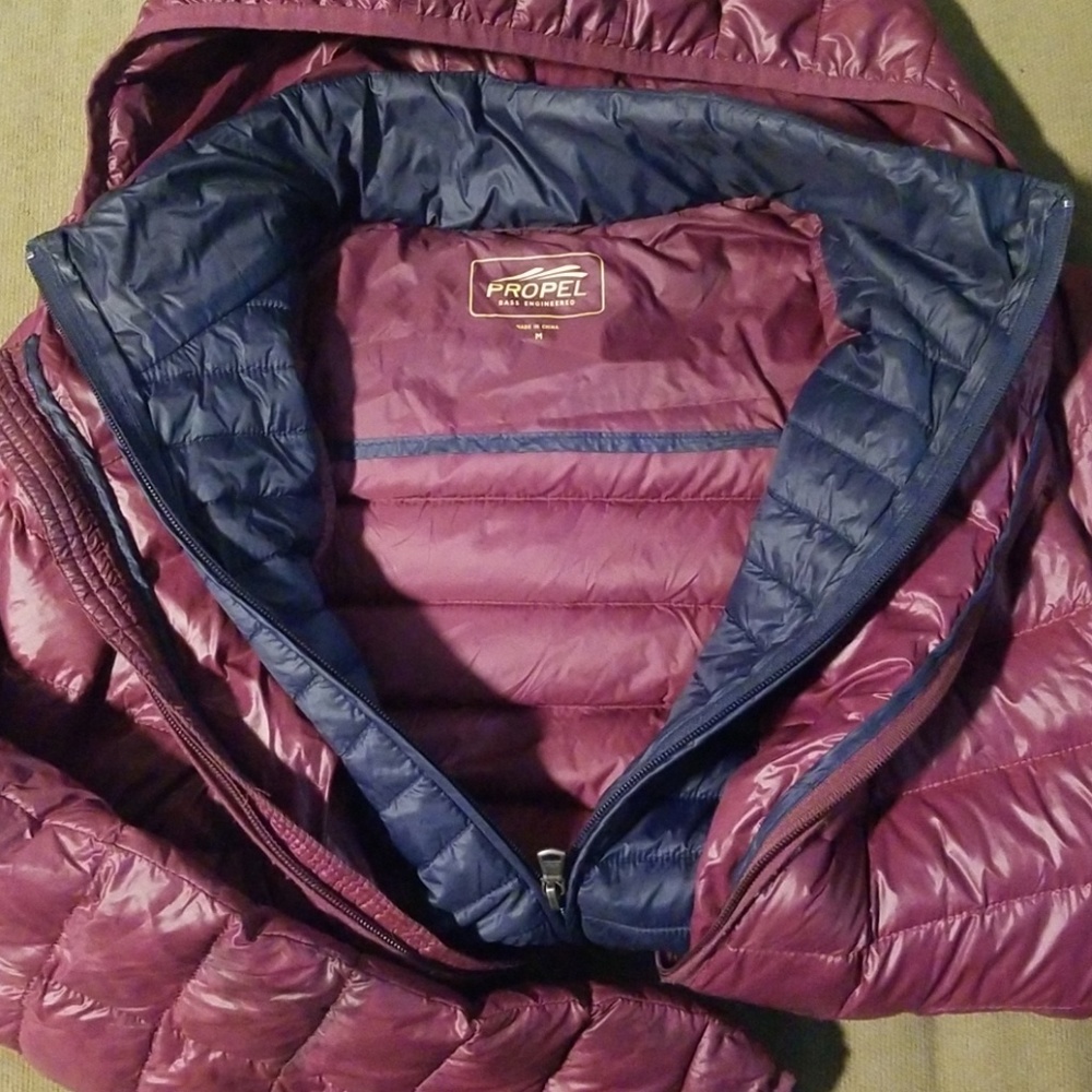 Down jacket - Picture 3 of 7